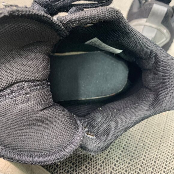 Adidas Ownthegame 2.0 Kids Size 3.5 Grey & Gold Sneakers - Picture 8 of 9